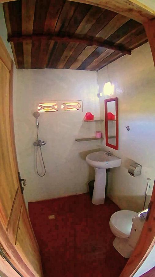 Les Chalets De Melinda Nosy Be Exterior photo